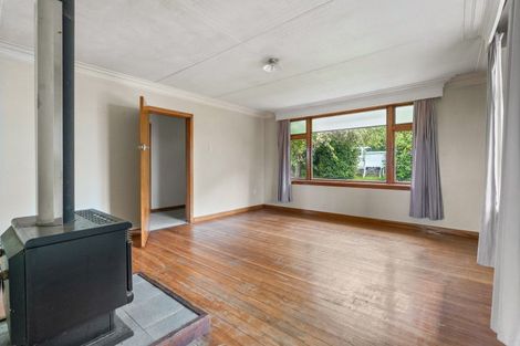 Photo of property in 98 Helensburgh Road, Halfway Bush, Dunedin, 9010