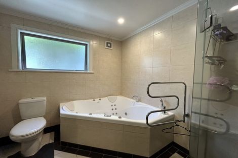 Photo of property in 3a Hallenstein Street, Queenstown, 9300