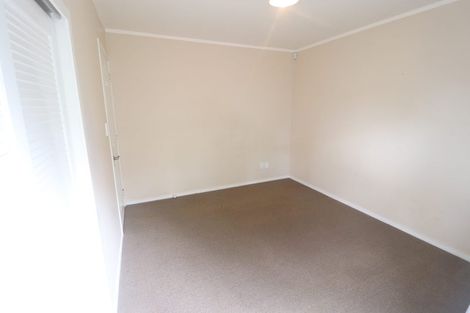 Photo of property in 81 Sturges Road, Henderson, Auckland, 0612