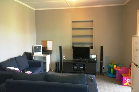 Photo of property in 1/46 Swaffield Road, Papatoetoe, Auckland, 2025