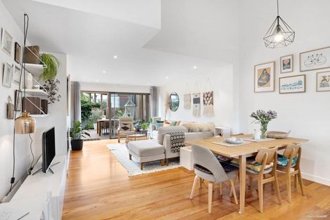 Photo of property in 4/53a Powell Street, Avondale, Auckland, 1026