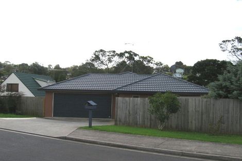 Photo of property in 39 Zefiro Drive, Massey, Auckland, 0614