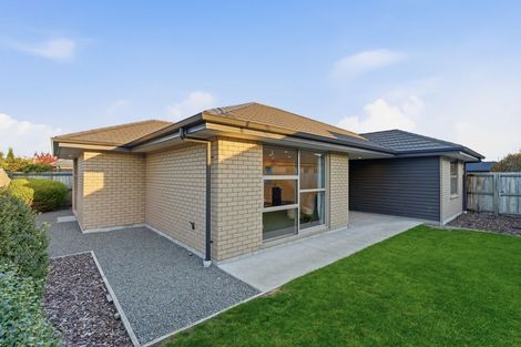 Photo of property in 14 Bradwell Crescent, Halswell, Christchurch, 8025