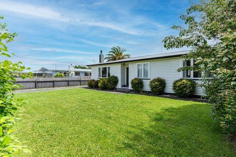 Photo of property in 7 Montgomery Street, Feilding, 4702