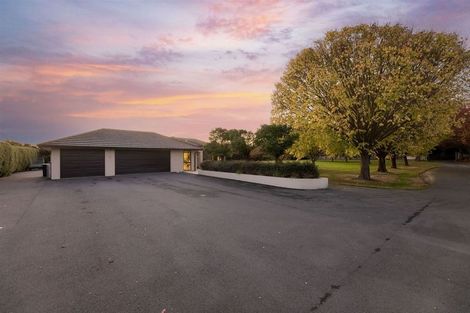 Photo of property in 290 Queen Elizabeth Ii Drive, Mairehau, Christchurch, 8052