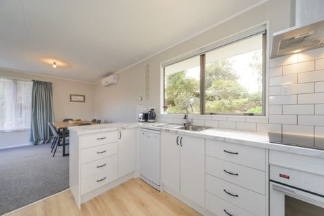 Photo of property in 4 Grant Place, Greenmeadows, Napier, 4112