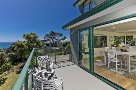 Photo of property in 6 Berridge Road, Muriwai, Waimauku, 0881