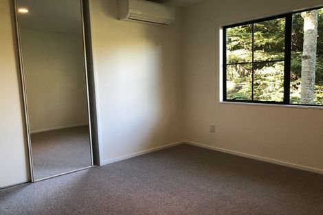 Photo of property in 1/12 Heath Avenue, Northcote, Auckland, 0627