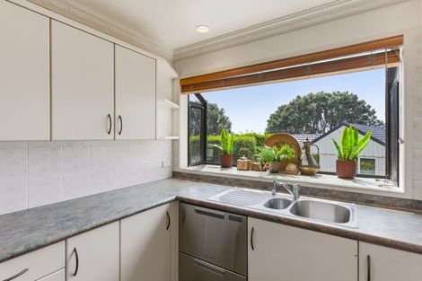 Photo of property in 27 Nathan Avenue, Paraparaumu Beach, Paraparaumu, 5032