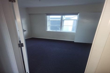 Photo of property in 1 Lees Grove, Wainuiomata, Lower Hutt, 5014