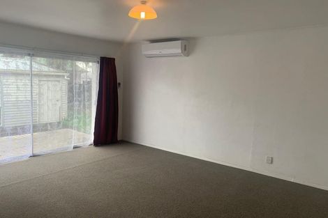 Photo of property in 68 Sutton Crescent, Papakura, 2110