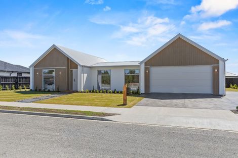 Photo of property in 52 Greig Crescent, Amberley, 7481