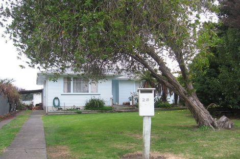 Photo of property in 28 Pembroke Street, Taradale, Napier, 4112