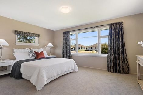 Photo of property in 26 Charlcott Street, Burnside, Christchurch, 8053