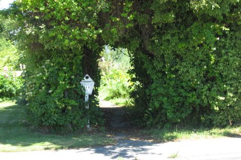 Photo of property in 11 Ombersley Terrace, Opawa, Christchurch, 8023