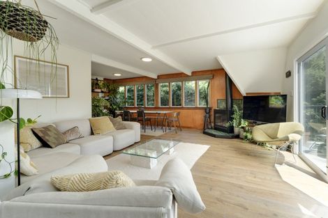 Photo of property in 696 Peninsula Road, Kelvin Heights, Queenstown, 9300