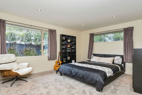 Photo of property in 21 Saltaire Street, North New Brighton, Christchurch, 8083