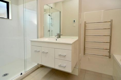 Photo of property in 144b Wellington Street, Howick, Auckland, 2014