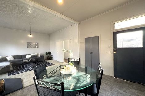 Photo of property in 21 Elderlee Street, Milton, 9220