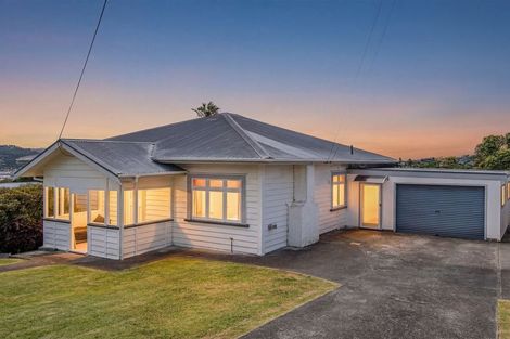 Photo of property in 75 Fourth Avenue, Woodhill, Whangarei, 0110