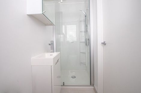 Photo of property in 12/14 Ruakiwi Road, Hamilton Lake, Hamilton, 3204