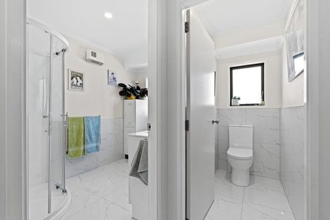 Photo of property in 6 Karlos Lane, Levin, 5510