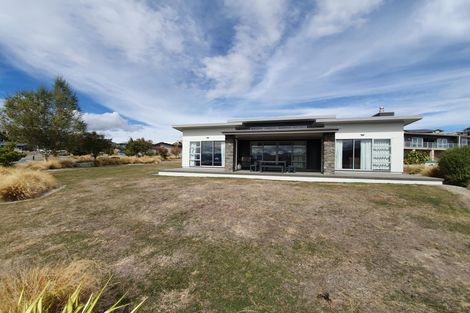 Photo of property in 12 Lochinver Avenue, Lake Tekapo, 7999