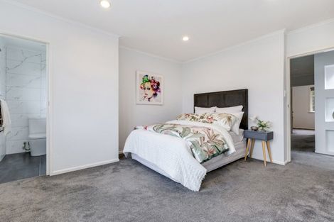 Photo of property in 24 Mareretu Avenue, Patumahoe, Pukekohe, 2679