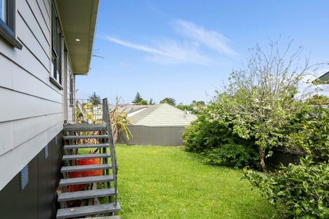Photo of property in 6 Kopu Place, Clendon Park, Auckland, 2103