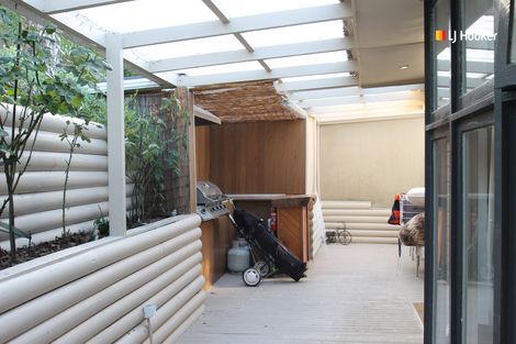 Photo of property in 31 Queen Street, Brighton, Dunedin, 9035