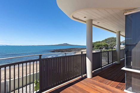 Photo of property in 26 Tiri Road, Milford, Auckland, 0620