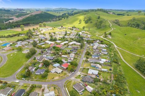 Photo of property in 34 Maire Street, Wairakei, Taupo, 3332