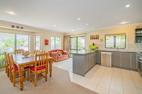 Photo of property in 7 Digby Place, Whitianga, 3510