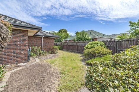 Photo of property in 2/128 Yaldhurst Road, Sockburn, Christchurch, 8042