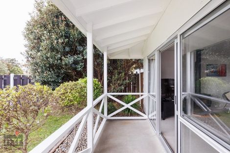 Photo of property in 22 Lyndale Place, Kelvin Grove, Palmerston North, 4414