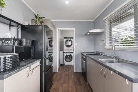 Photo of property in 1/11 Volta Place, Clendon Park, Auckland, 2103