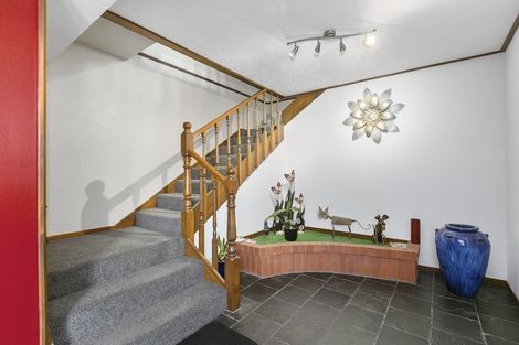 Photo of property in 70 Kinmont Crescent, Kinmont Park, Mosgiel, 9024