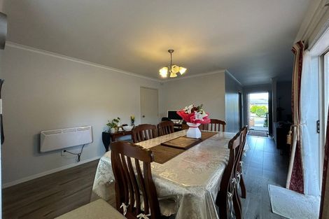 Photo of property in 5 Fitchburg Place, Mangere, Auckland, 2022