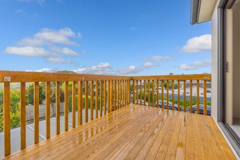 Photo of property in 20 Toroa Street, Torbay, Auckland, 0630