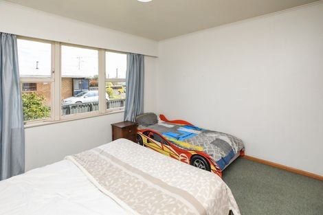 Photo of property in 21 Cricket Place, Melville, Hamilton, 3206