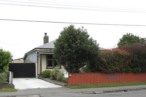 Photo of property in 2/50 Cumnor Terrace, Woolston, Christchurch, 8023