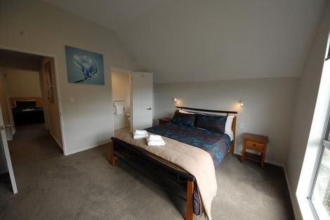 Photo of property in 27 Lochy Road, Fernhill, Queenstown, 9300