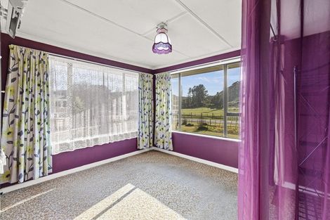 Photo of property in 67 Ongo Road, Hunterville, 4730