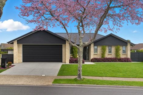 Photo of property in 27 Mortlake Heights, Pyes Pa, Tauranga, 3112