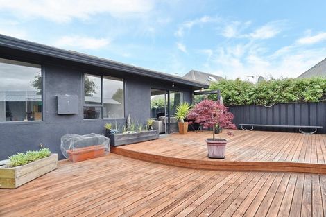 Photo of property in 2/91 Bayswater Crescent, Bromley, Christchurch, 8062