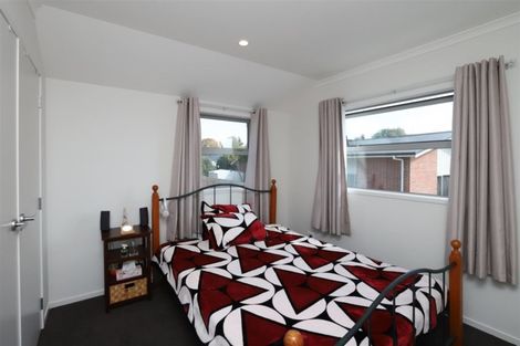 Photo of property in 3/28 Garnett Avenue, Forest Lake, Hamilton, 3200