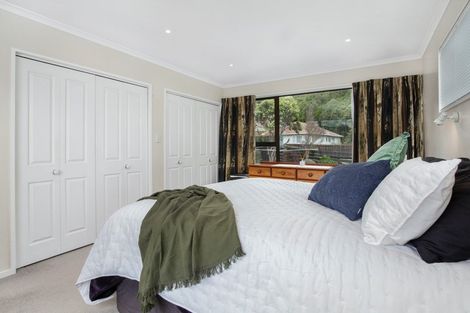 Photo of property in 87 Oriel Avenue, Tawa, Wellington, 5028