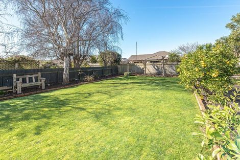 Photo of property in 15 Godwin Crescent, College Estate, Whanganui, 4500