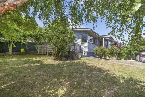 Photo of property in 76 Champion Street, Cannons Creek, Porirua, 5024