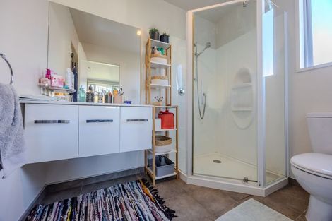 Photo of property in 12a Alpha Close, Wanaka, 9305